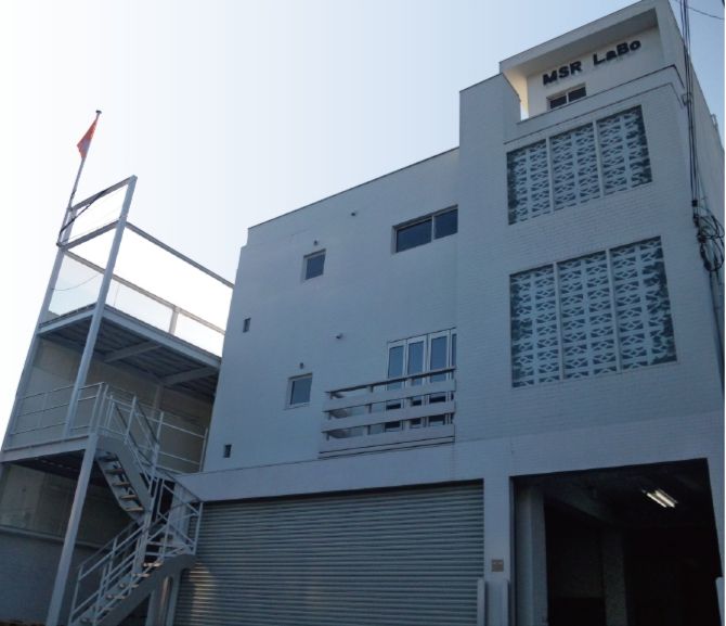 大阪ラボ棟